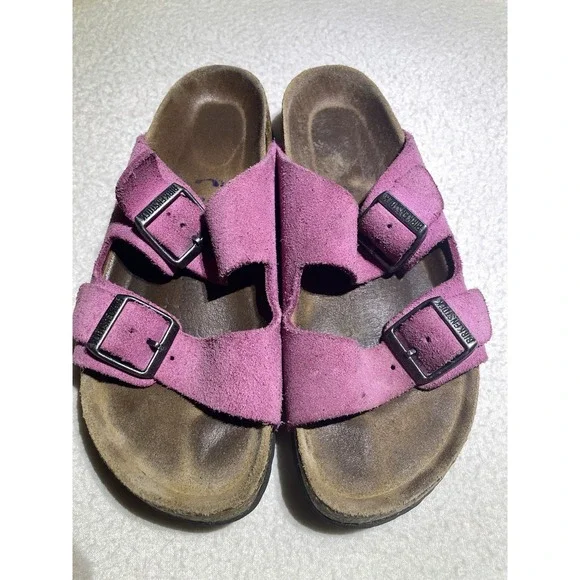 Birkenstock Arizona Sandal 36 Womens Size 6 Fuchsia Pink Suede Buckle Leather - Picture 1 of 6